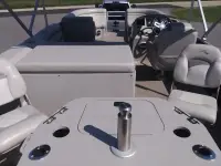 Bennington SX22 SSX 24 TriToon 