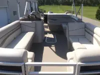 Bennington SX22 SSX 24 TriToon 