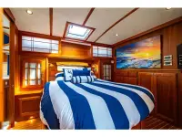 Sabre 48 Salon Express 