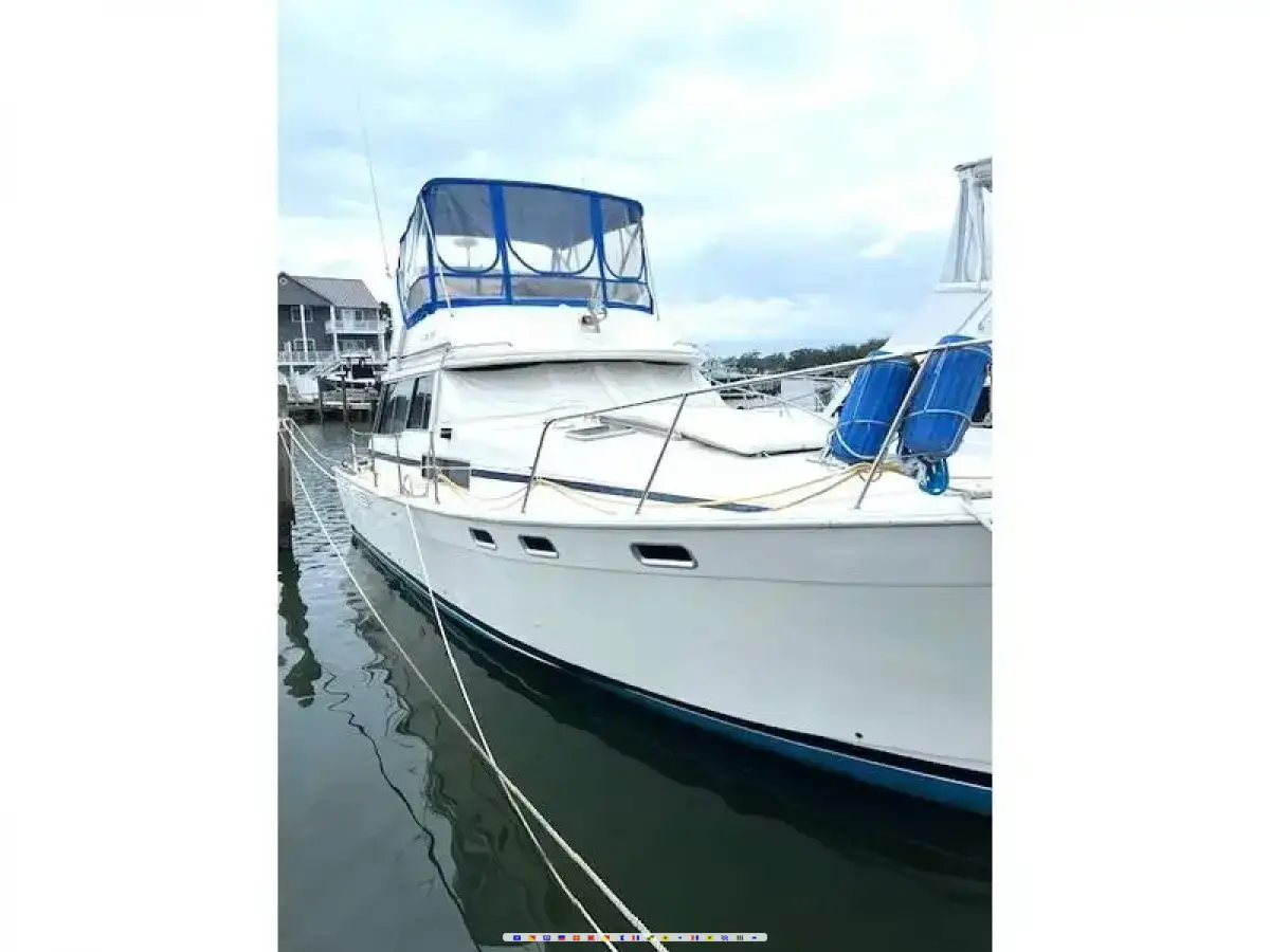 Bayliner 3870 Bayliner 3870