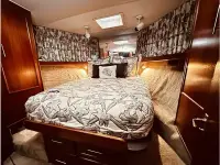 Post Yachts 43  Sportfisherman 