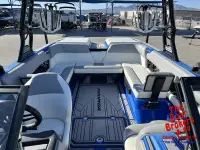 Moomba Mojo Wake Setter open bow