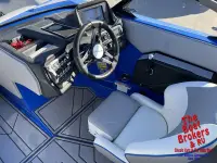 Moomba Mojo Wake Setter open bow