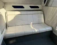 Hallett 290 Open-bow Mid-cabin 