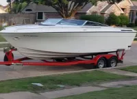 Four Winns Liberator 241 