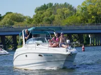 Larson Cabrio 280 