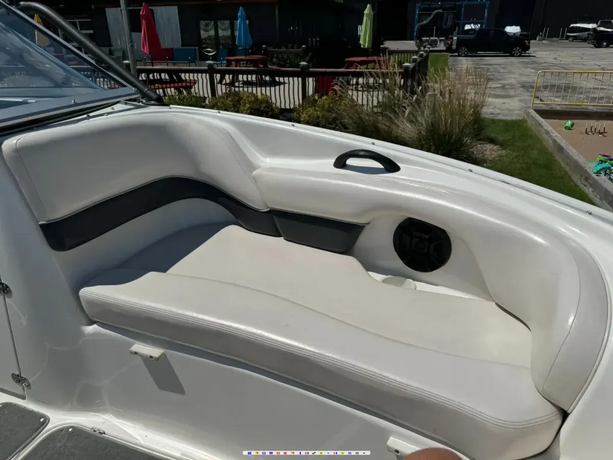 Plateforme De Natation EVA Teck Pour Yamaha AR/SA/SS 210 & 212 (2012-2018) – Neuve