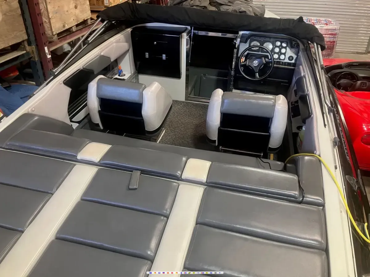 スペクター 1987 Donzi ZR Z-25 powerboat for sale in California