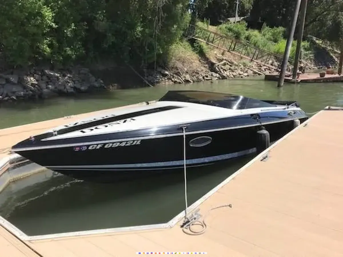 スペクター 1987 Donzi ZR Z-25 powerboat for sale in California