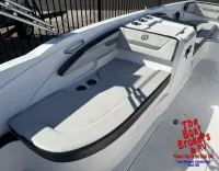 Godfrey Hurricane Hurricane ss 205 sundeck 
