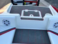 Shockwave 28 Shockwave Deck boat 