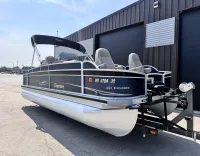 Premier Premier 221 Explorer 