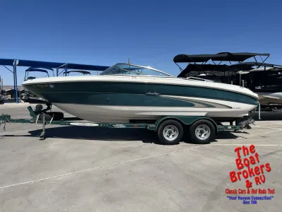 Sea Ray 210 signature open bow