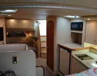 Cruisers 3275 Express 