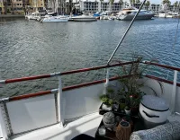 Hatteras Twin Cabin Motoryacht  