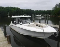 Boston Whaler Boston Whaler 350 Realm 