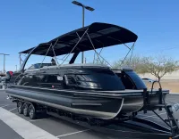 Bennington 30 QXFBAX - 10' wide with Twin Mercury Racing 450r motors