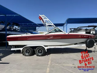 Ski Centurion 20′ open bow ski 