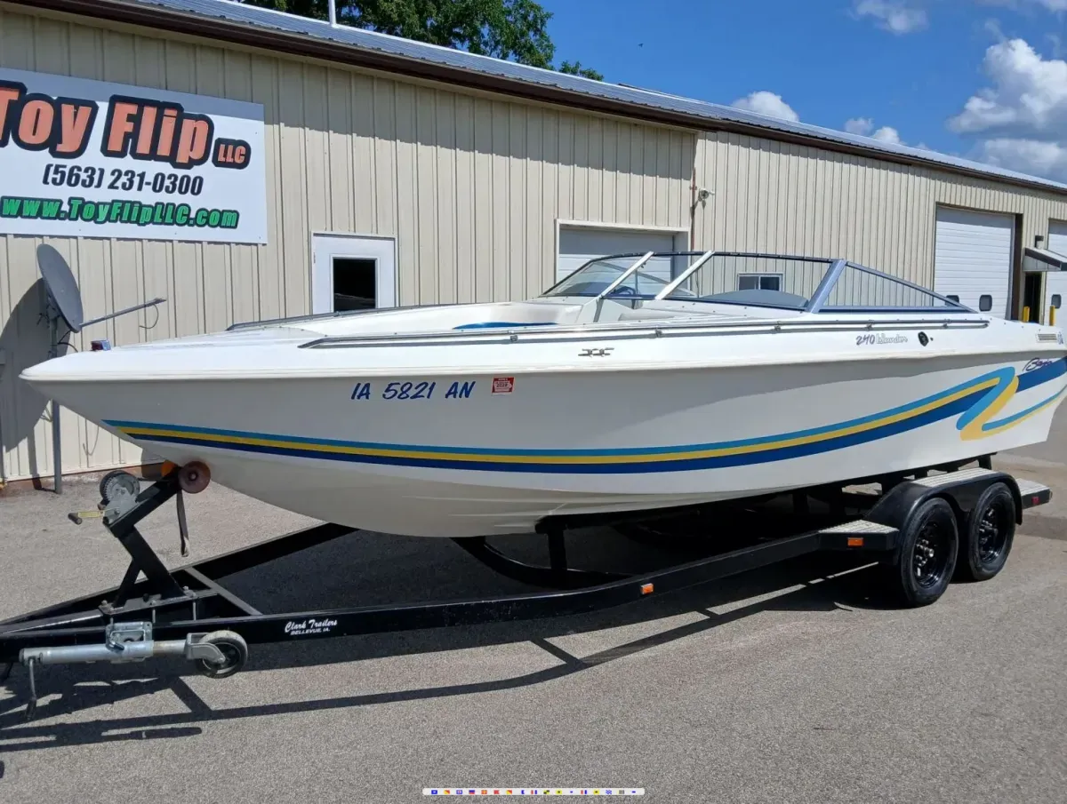 Baja Islander 240 Islander Baja Islander 240 Islander