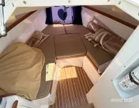 Hunt Yachts Harrier 