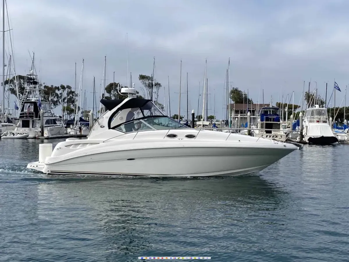 Sea Ray 