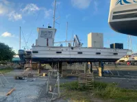Custom Aluminum Barge 40 