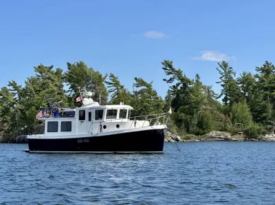 American Tug 34 Pilothouse 