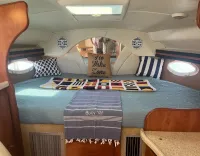 Rinker express 320 