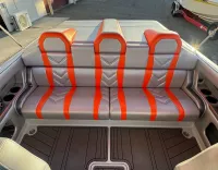 Shockwave 26 Cat - Open-bow Walk-thru