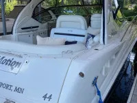Sea Ray Express Cruiser 44 sundancer 