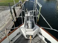 Grand Banks Classic 