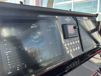 Fountain Center Console 38 sc