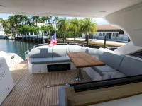 Sunseeker Predator Sunseeker Predator