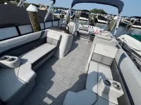 Bennington 21 ssbx