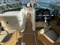 Sea Ray 260 SunDeck
