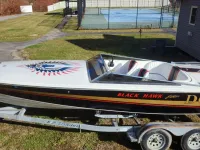 Donzi Classic 22' Black Hawk 