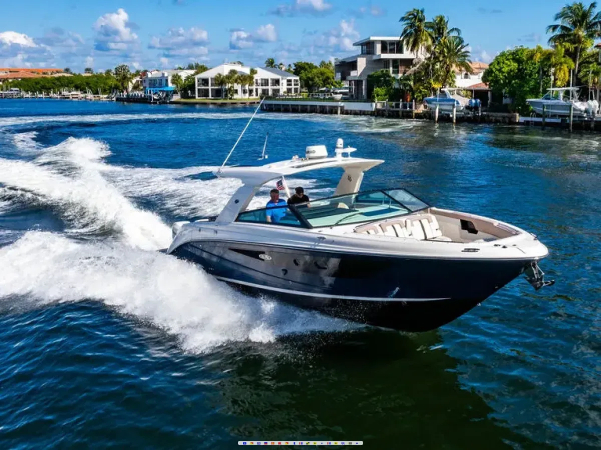 Sea Ray Express Cruiser 400 slx 