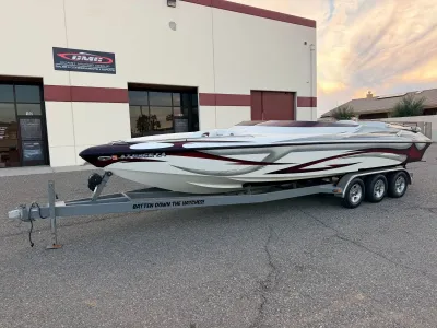 Essex Raven Open-Bow Mid-Cabin 