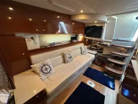 Sea Ray Sundancer 350