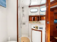 558 Pilothouse 55 