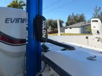 Mako Bayshark 2100