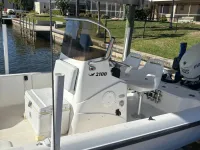 Mako Bayshark 2100