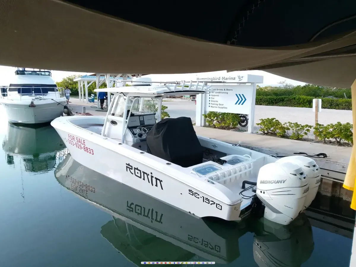 Fountain Center Console 34CC 