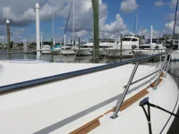 Cruisers 420 Express