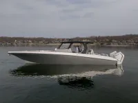 Fountain Center Console 38 scx