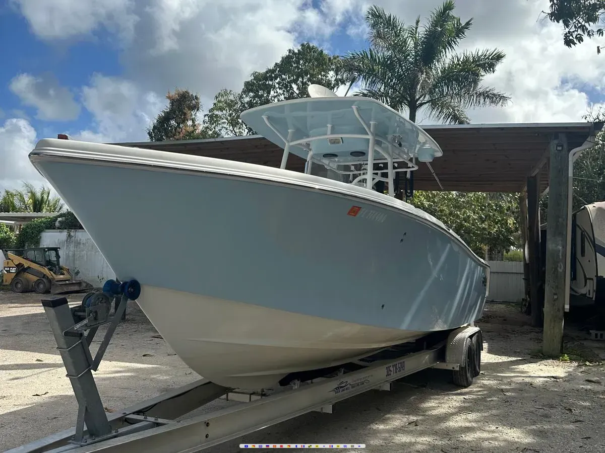 Mako 284cc 