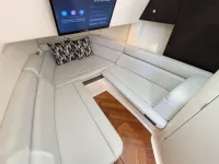 Boston Whaler 350 Realm