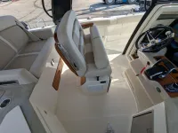 Boston Whaler 350 Realm