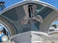 Boston Whaler 350 Realm