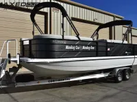 Hurricane 236 Fundeck